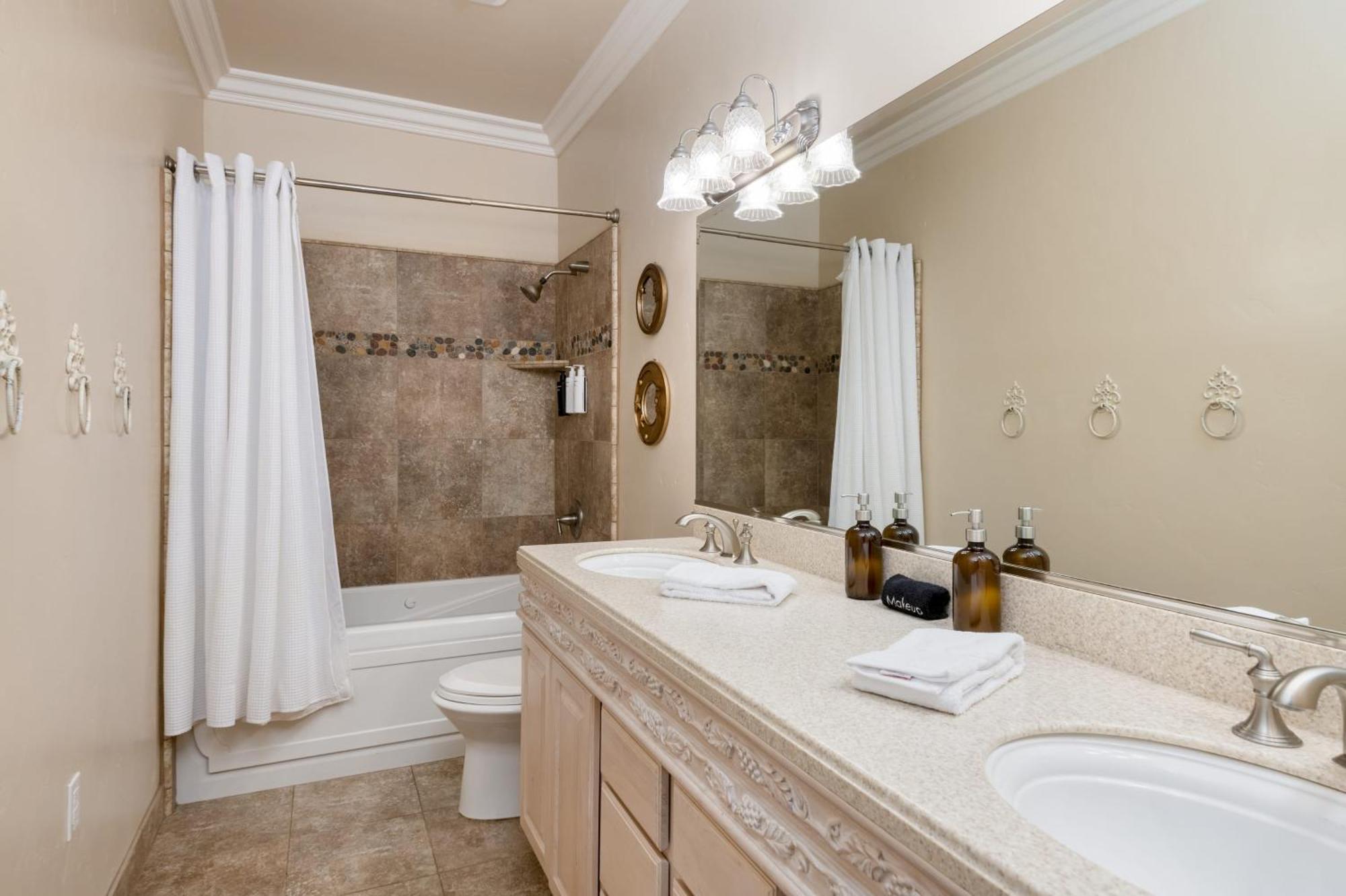 Grand Contento By Avantstay Extraordinary Estate W Pool Hot Tub Movie Room 테메큘라 외부 사진
